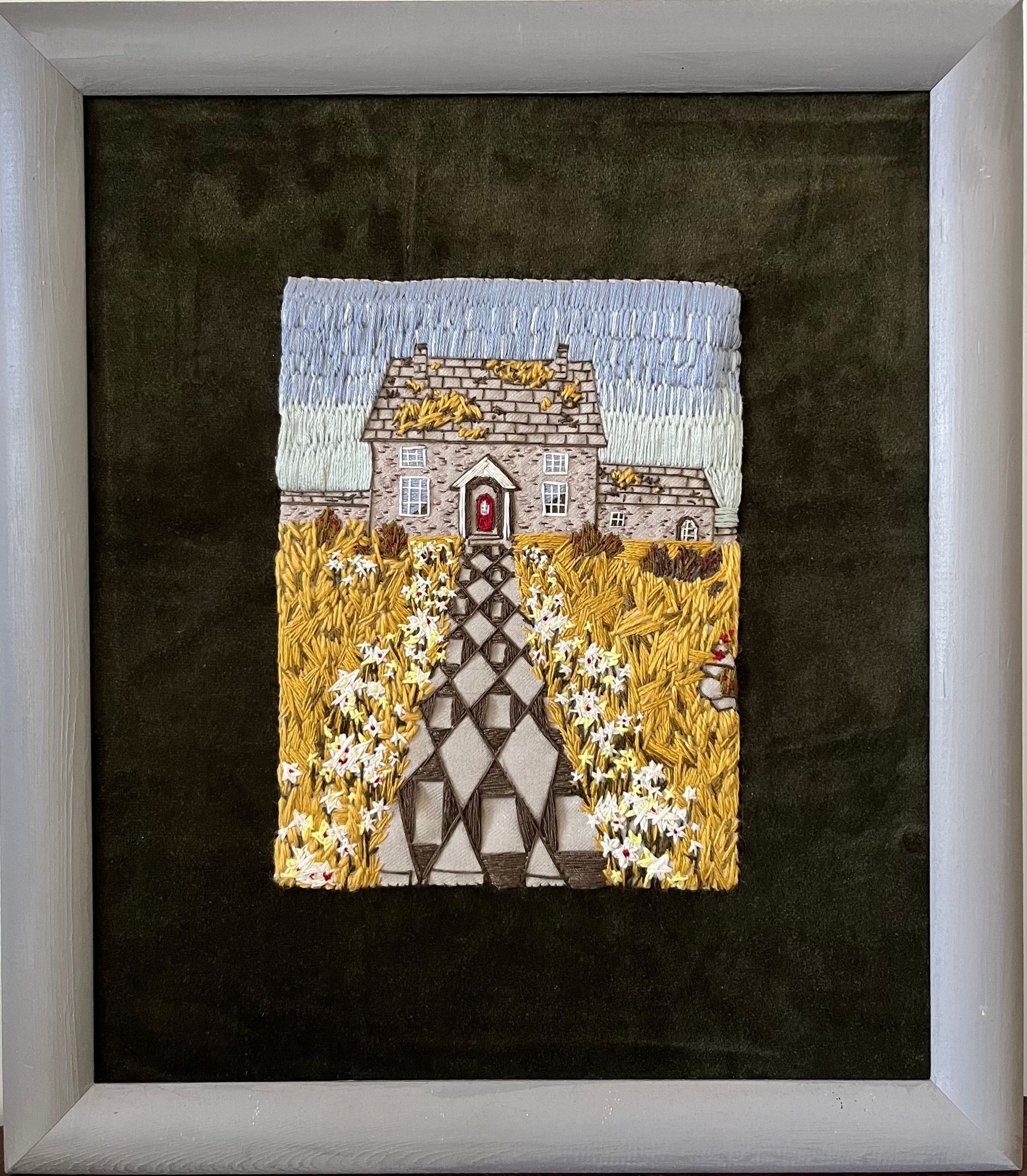 Елизавета Тарасова (Вышивка - 
                  35 x 40 см) Подъездная дорожка