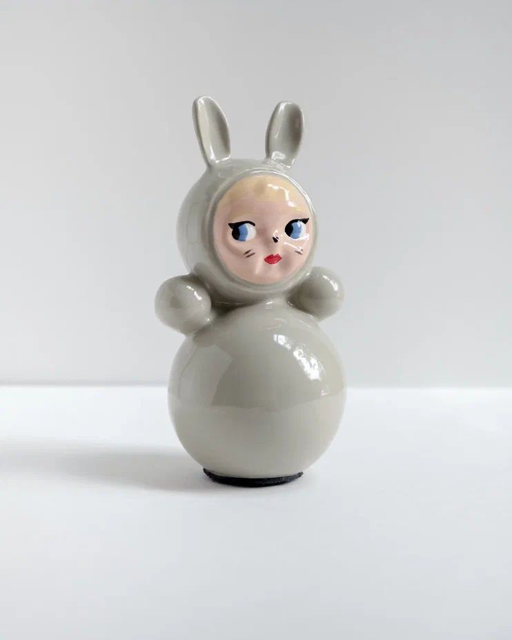Ирина Веселова (Объект - 
                  7 x 16 см) Неваляшка Машенька Зайка