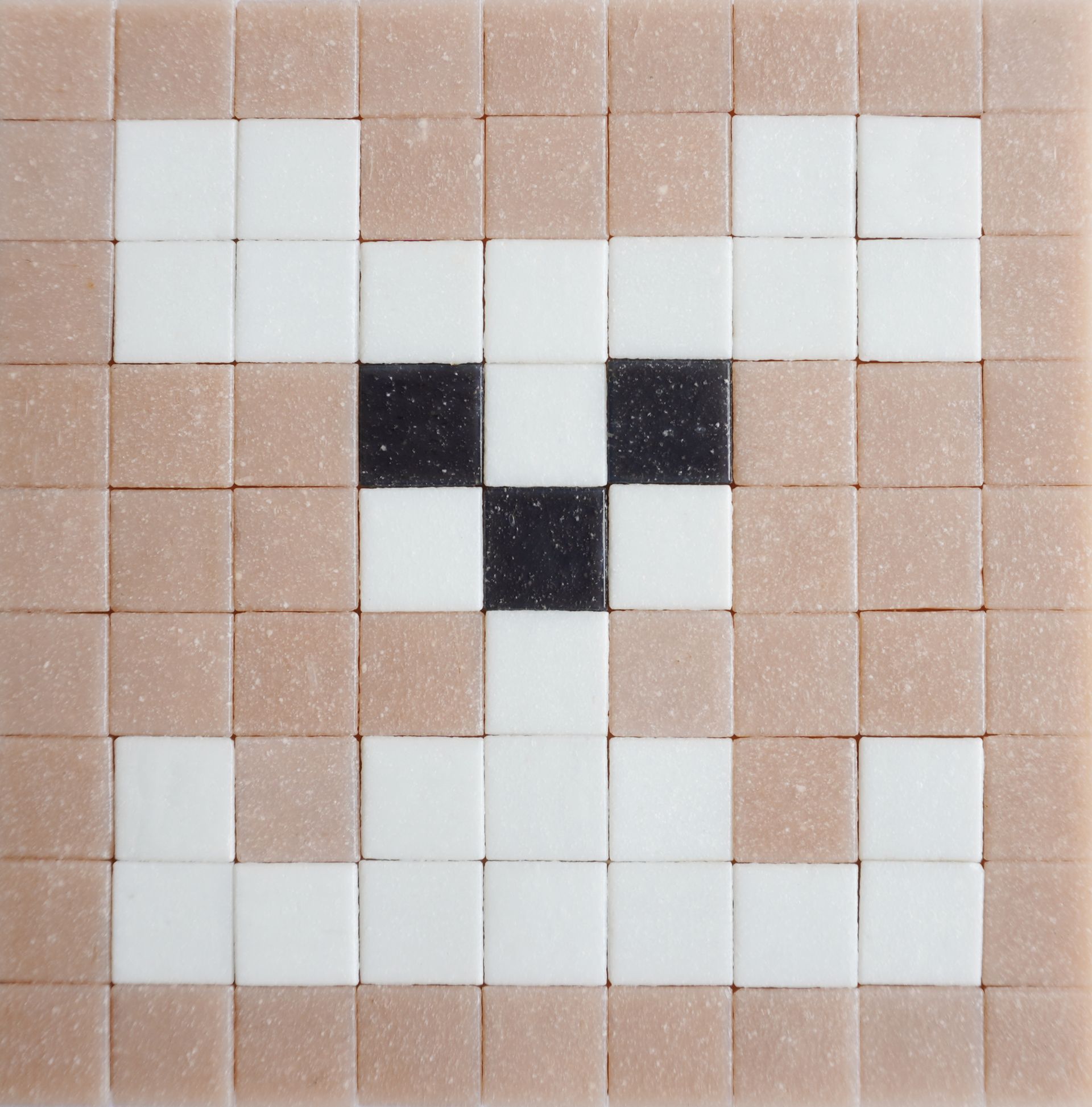 Иван Тузов (Объект - 
                  18 x 18 см) tan