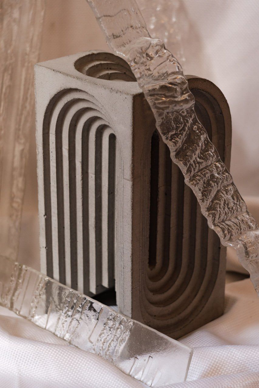 Кирилл Филатов (Скульптура - 
                  16 x 31 см) A chalice of unheard voices \ Чаша неуслышанных голосов \ La auricule 63