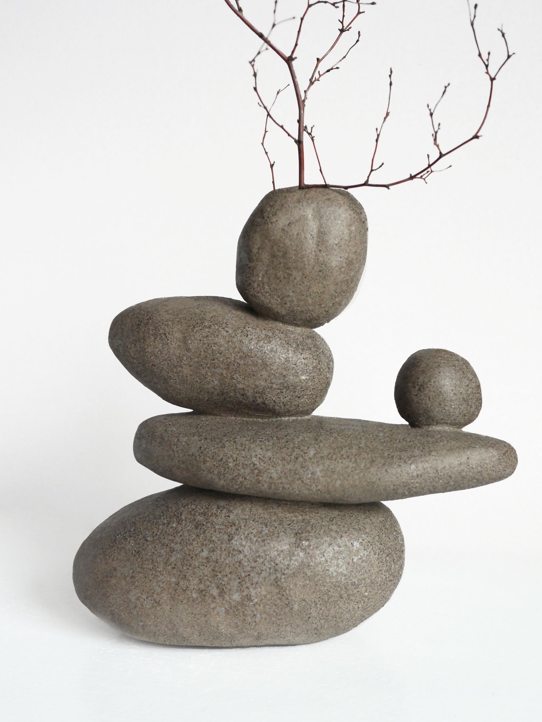Виктория Севастьянова (Скульптура - 
                  16 x 19 см) Balance 02