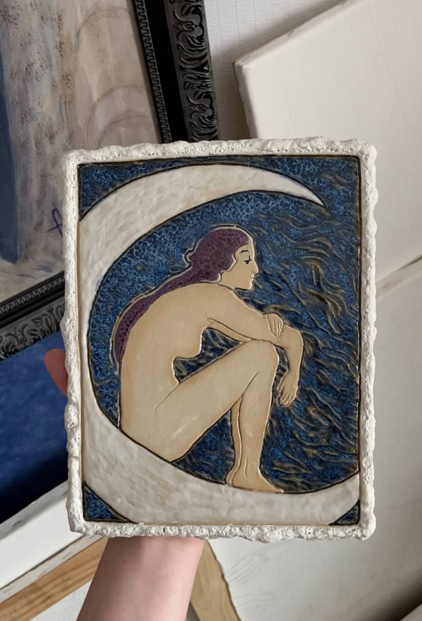 Дарья Григорова (Скульптура - 
                  20 x 30 см) Обитель луны