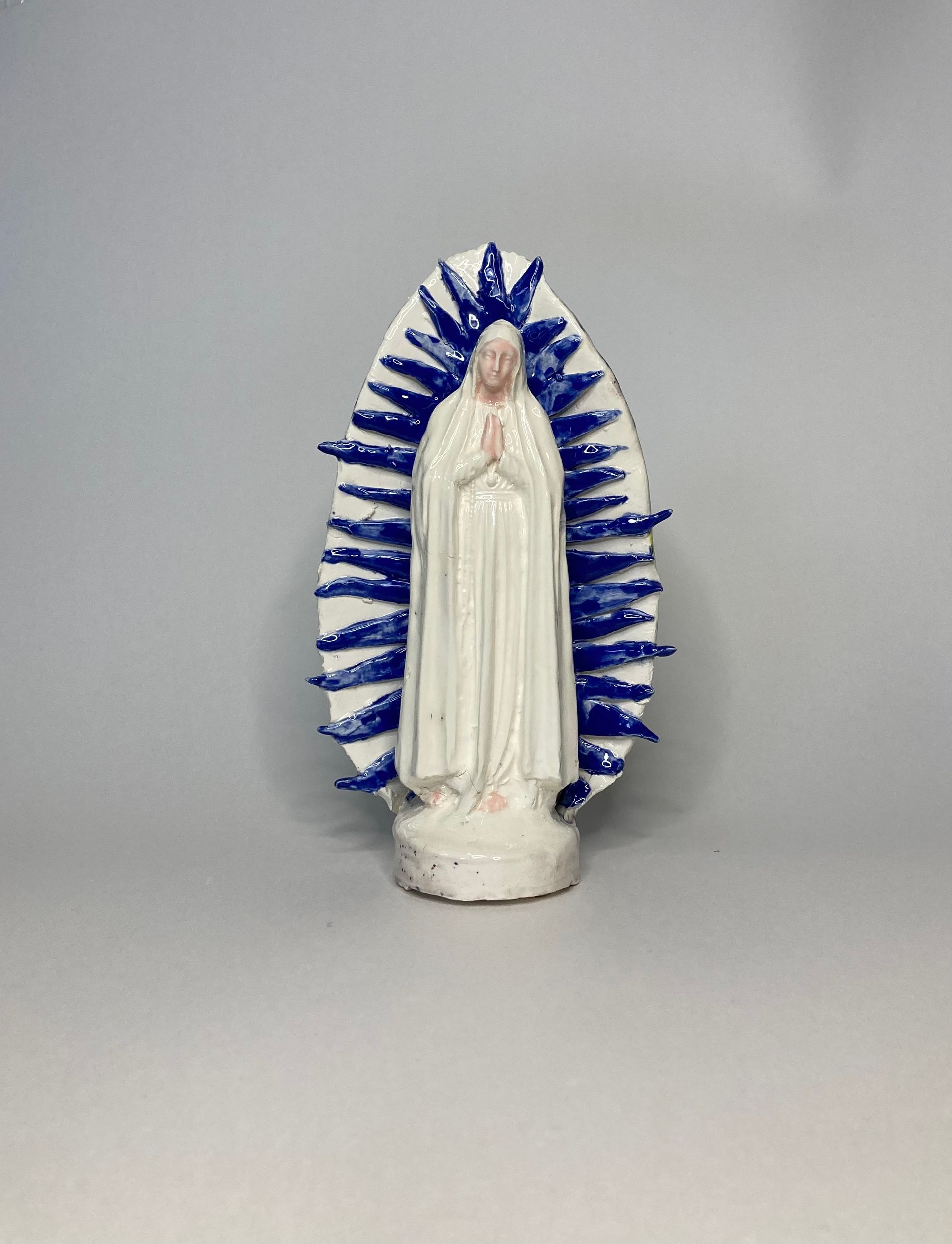 Дарья Галеева (Скульптура - 
                  12 x 23 см) Дева Мария 