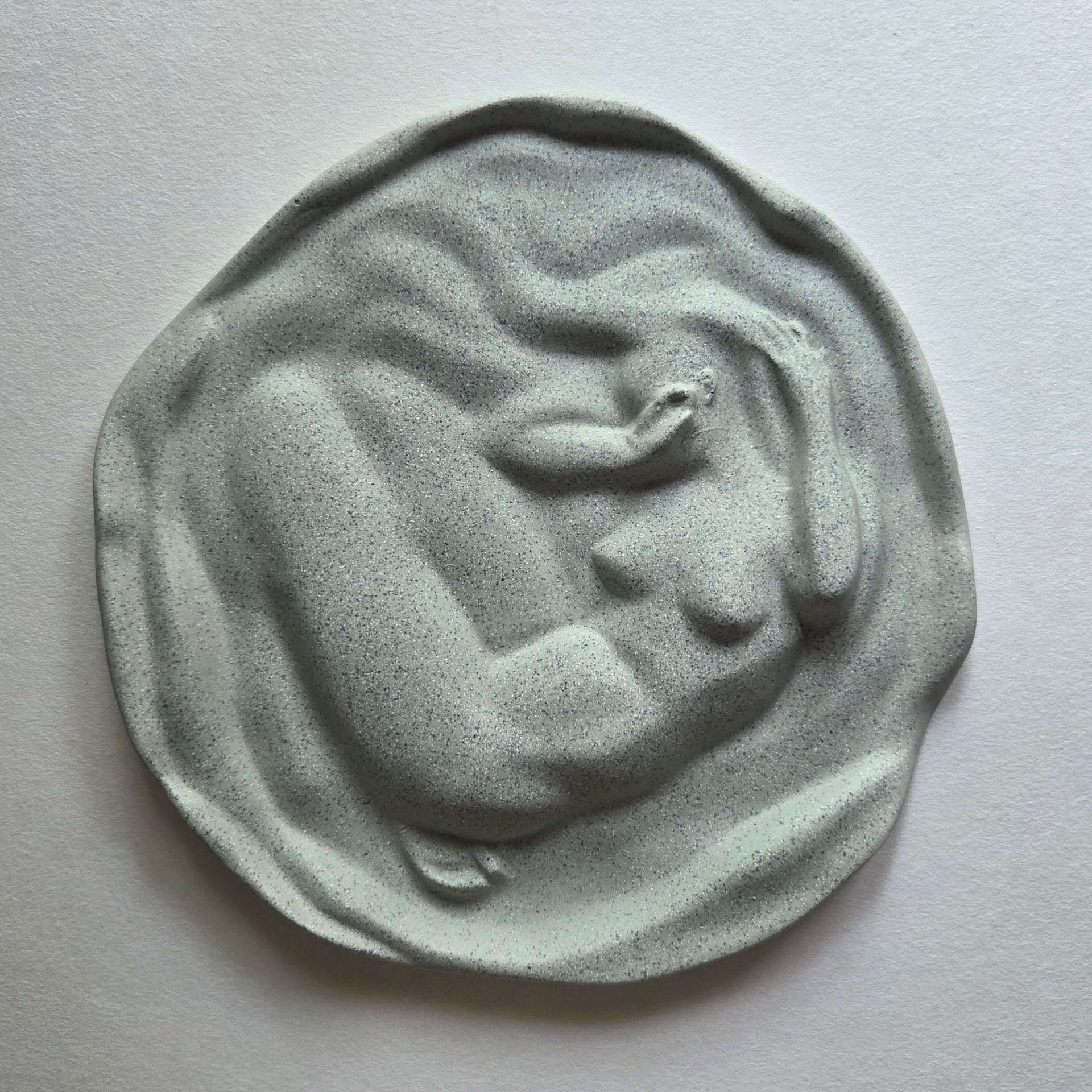 Маргарита Симонова (Скульптура - 
                  19.5 x 19.5 см) Жемчужница 8. Морской каменный мох