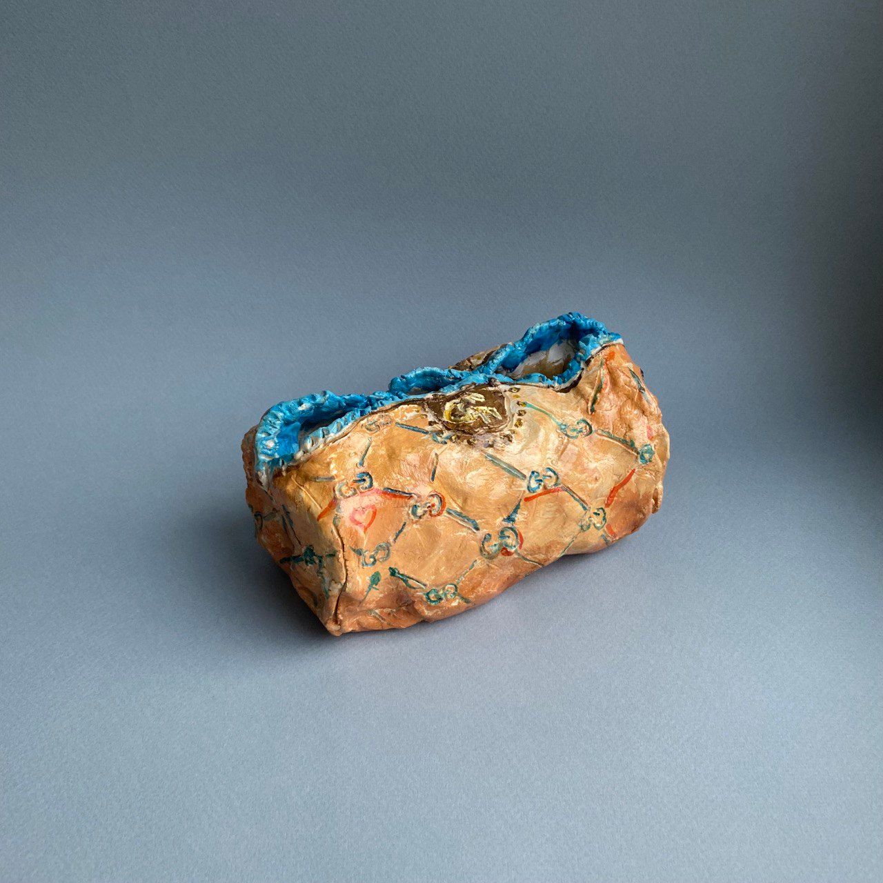 Катя Афонина (Скульптура - 
                  16 x 8 см) Cosmetic pouch #1