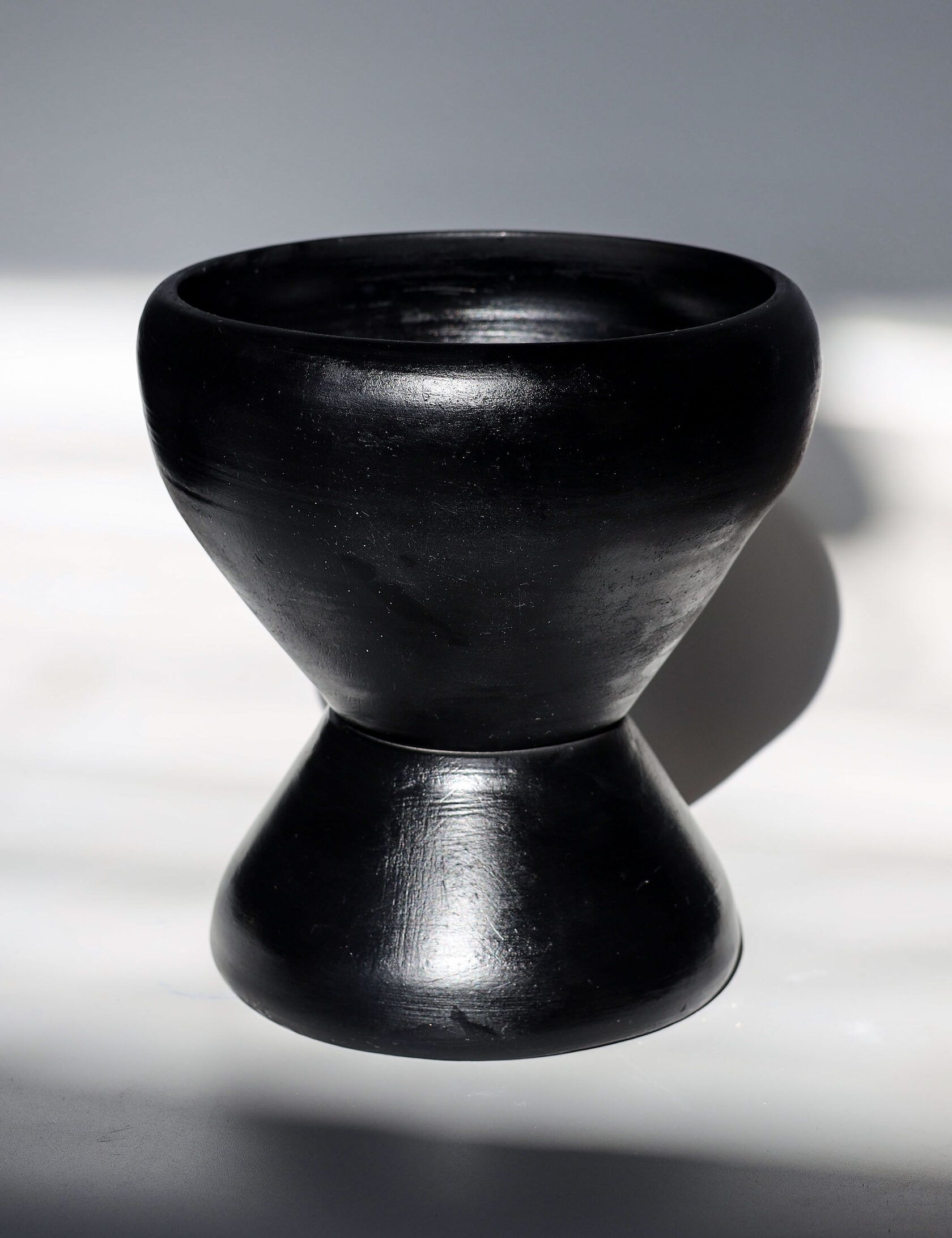 SIRIN CERAMIC (Скульптура - 
                  20 x 27 см) Chernox