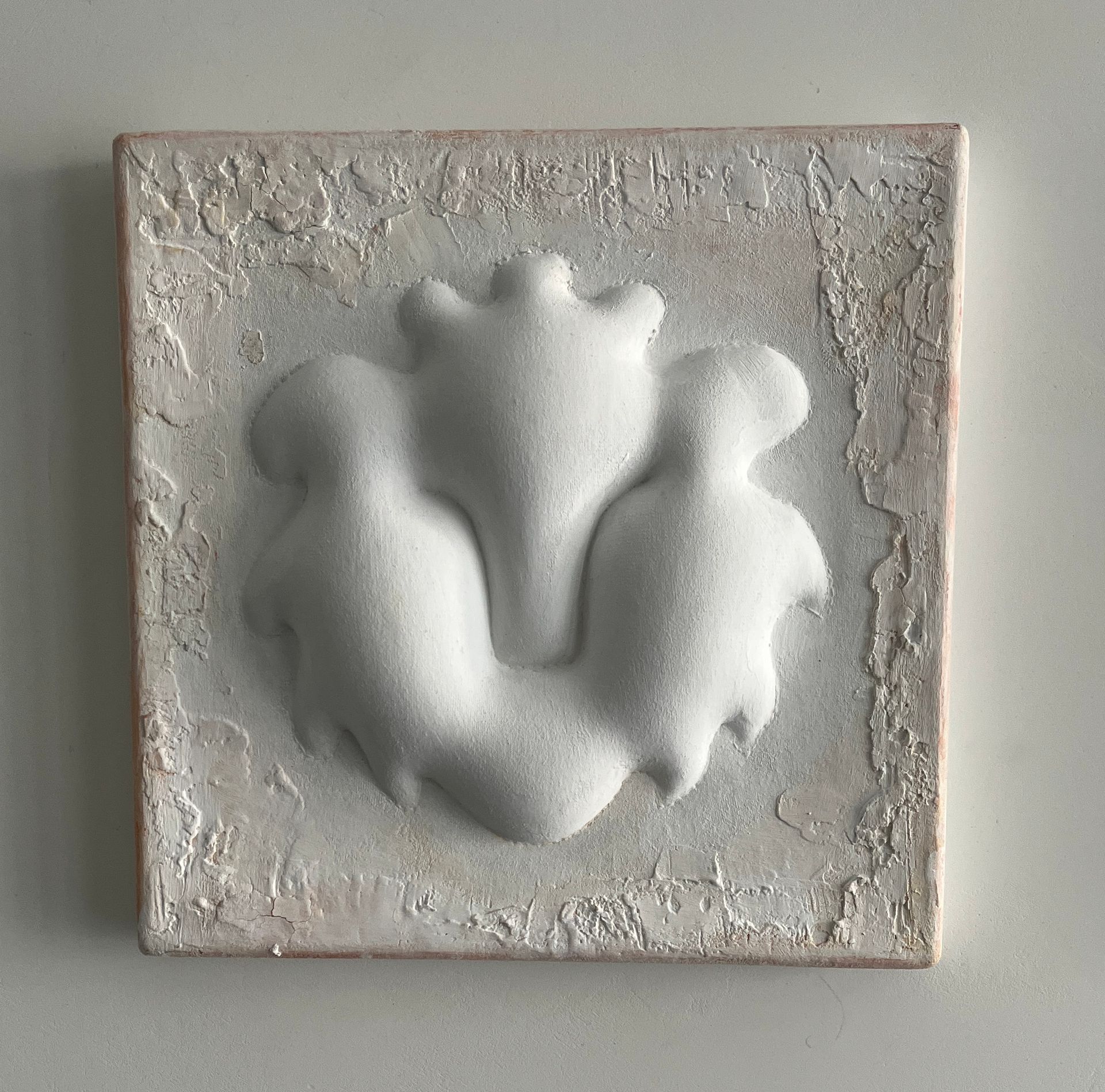 Мира Вайрен (Объект - 
                  20 x 20 см) Панно "Сердце льва"