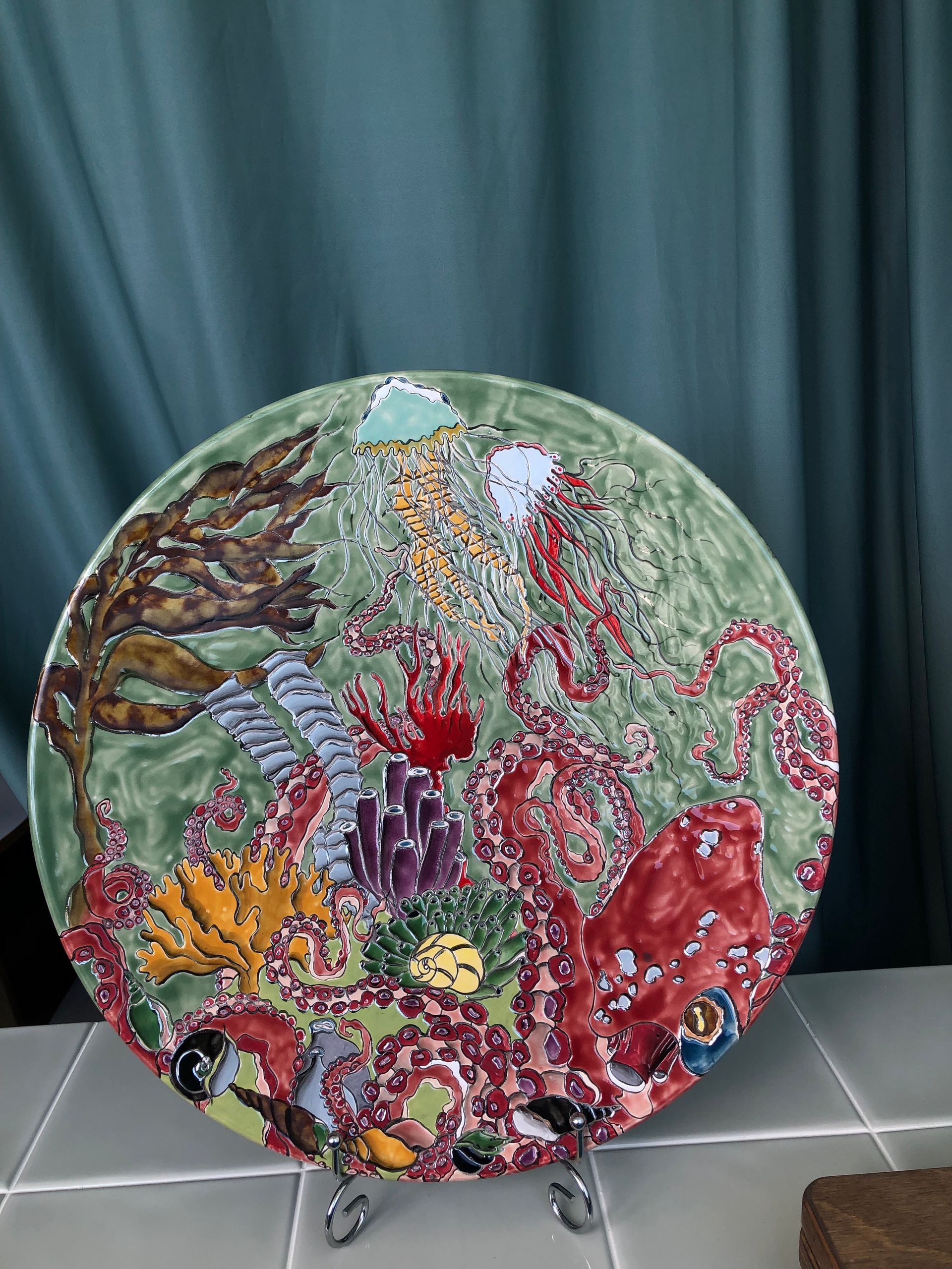 Динара Амирова (Скульптура - 
                  40 x 40 см) OCTOPUS