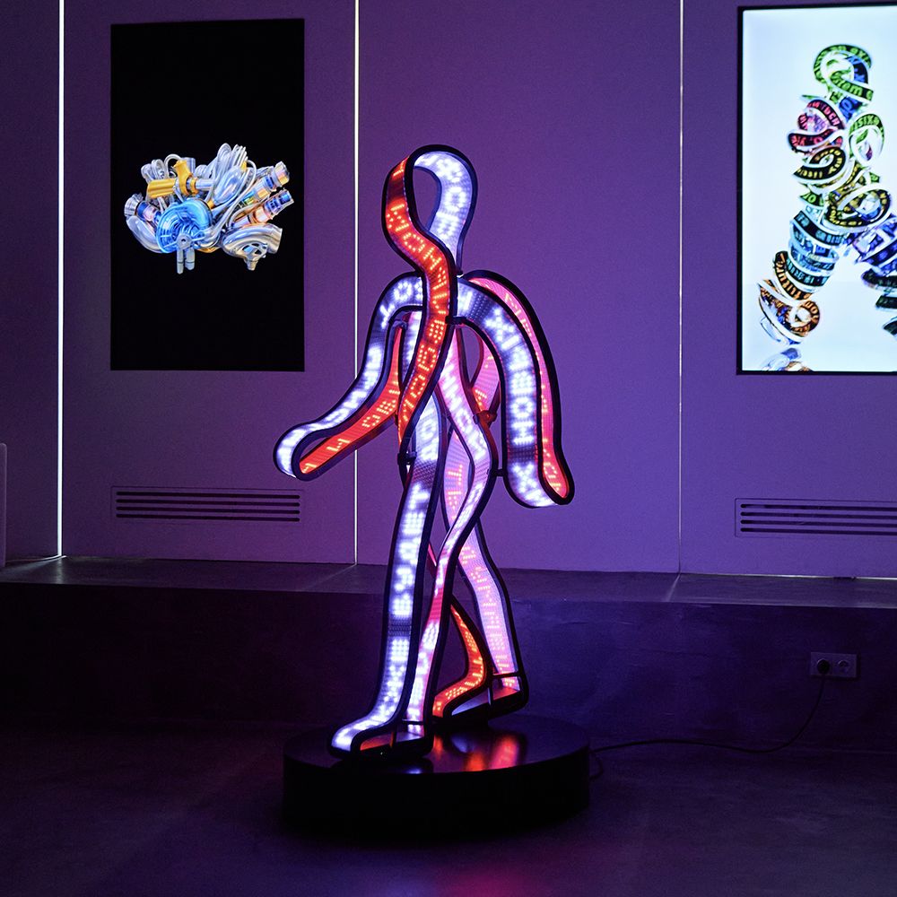 Аристарх Чернышев (Скульптура - 
                  100 x 180 см) ИнфоЧеловек