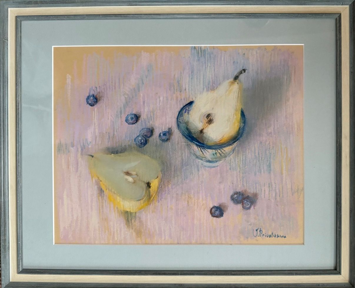 Валерия Привалихина (Авторская графика - 
                  55 x 45 см) Груши