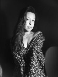 photo Зара Нехай