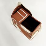 Татьяна Якушева (Объект - 
                  20 x 21 см) Корт