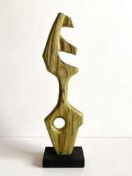 Простая фигура №33