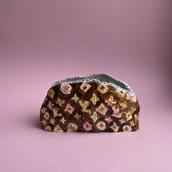 Cosmetic pouch #2