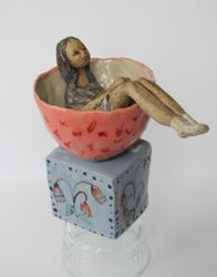 Летняя купальщица