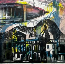 Лодка над городом