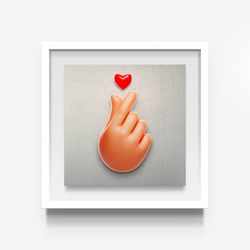 Finger crossed heart
