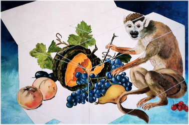 На грани обезьянка с фруктами