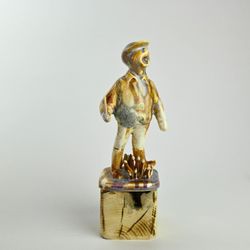 Грибничок (опята нашел!)