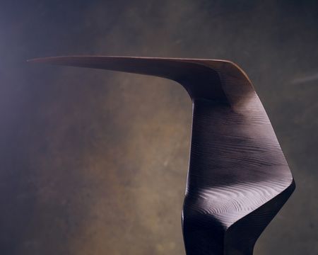 Петр Бизар (Скульптура - 
                  50 x 61 см) Bend