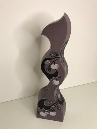 Марина Тийк (Скульптура - 
                  8 x 27 см) Наливные яблочки