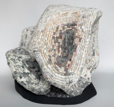 Алена Жамоздик (Скульптура - 
                  34 x 31 см) Пациент палаты N8 Госпиталя Прощения