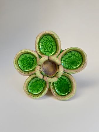 Елизавета Букина (Объект - 
                  11 x 3.5 см) Подсвечник "Цветочек"