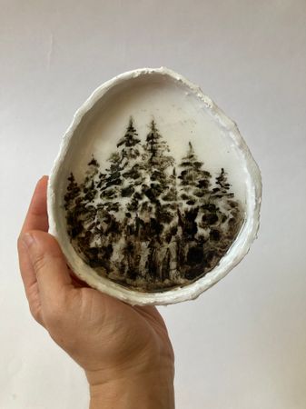 Валерия Головенкина (Скульптура - 
                  13 x 15 см) Тарелка-подставка под украшения "Лес"