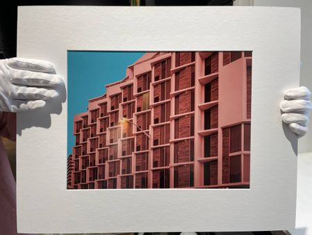 Кир Симаков (Фотография - 
                  50 x 40 см) Розовые окна / Pink windows (Майами, 2019)