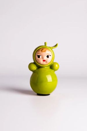 Ирина Веселова (Объект - 
                  7 x 16 см) Неваляшка Машенька Яблочко