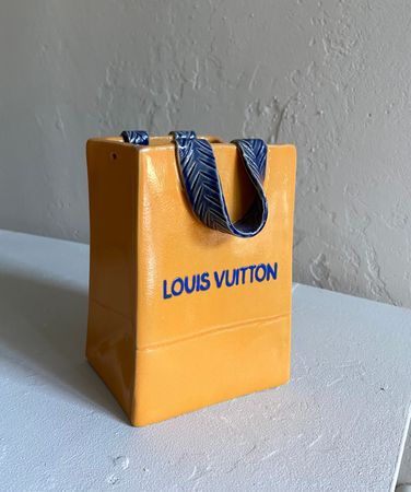 Елизавета Букина (Скульптура - 
                  10 x 14.5 см) Ваза "LV" (size S)