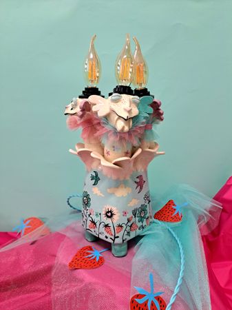 Полина Булыгина (Скульптура - 
                  15 x 35 см) Светильник "Нежный Горыныч"