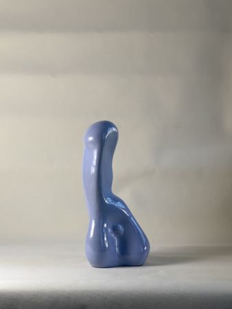 Полина Сутягина (Скульптура - 
                  14 x 27 см) Заяц-волк II