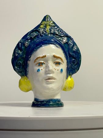 Екатерина Батаева (Скульптура - 
                  14 x 15 см) Несмеяна