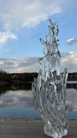 Алёна Рябчинская (Скульптура - 
                  30 x 90 см) Скульптура