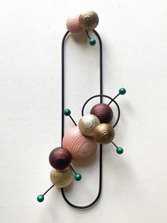 Роман Рыбянец (Объект - 
                  21 x 47 см) Близкие отношения N5