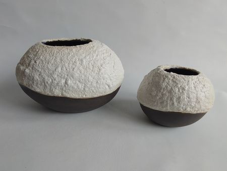 Екатерина Пеганова (Скульптура - 
                  14 x 11 см) Ваза "Вулканический камень" малая