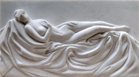 Наталья Гудович (Скульптура - 
                  52 x 35 см) Danae
