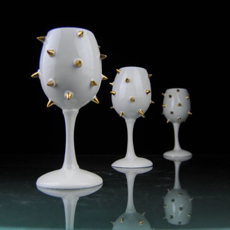 Артемий Максимау (Скульптура - 
                  10 x 20 см) Шипованный бокал