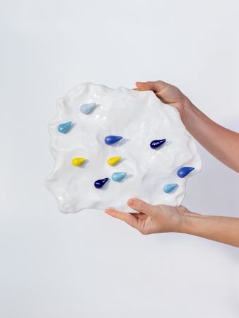 Ольга Симонова (Объект - 
                  20 x 25 см) Облако на стене