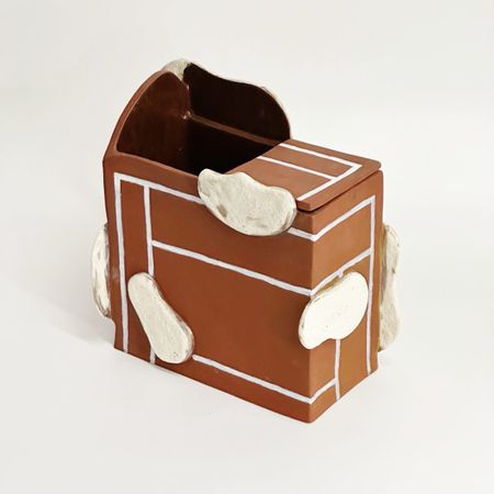 Татьяна Якушева (Объект - 
                  20 x 21 см) Корт