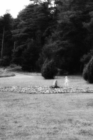 Анастасия Мячина (Фотография - 
                  30 x 45 см) Неизвестная история о времени