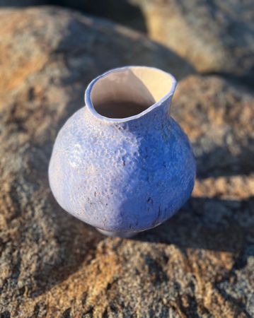 Жанна Сидакова (Скульптура - 
                  23 x 24.5 см) Ваза "Морской камень"