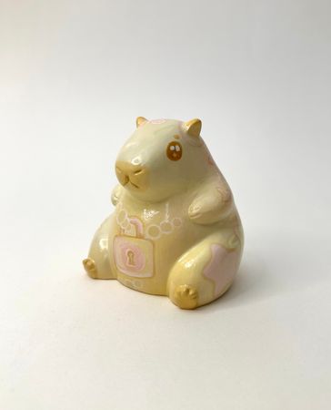 Ева Гец (Скульптура - 
                  7.5 x 9 см) Butter Yellow – Капи