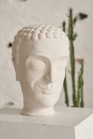 Лёша Да (Скульптура - 
                  22 x 34 см) Всебудда
