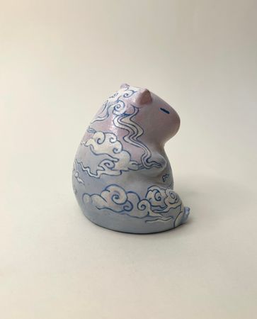 Ева Гец (Скульптура - 
                  7.5 x 9 см) Капи — Клауд