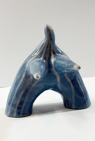 Тася Василькова (Скульптура - 
                  11 x 11 см) Дождливая