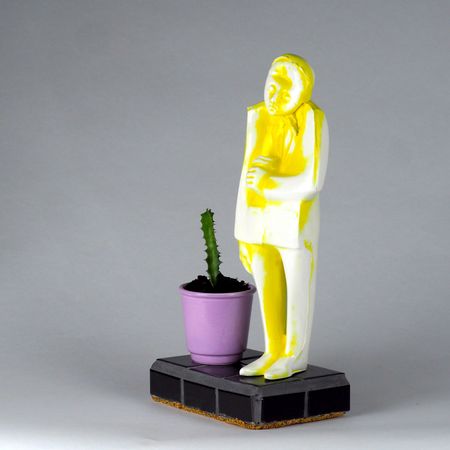 Катерина Алимова (Скульптура - 
                  16.5 x 32.5 см) Coffee break. Yellow