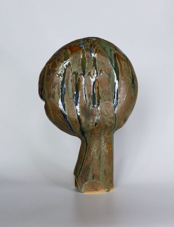 SIRIN CERAMIC (Скульптура - 
                  22 x 35 см) Volhvar