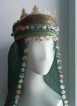 Ирина Ионина (Костюм / одежда  - 
                  18 x 60 см) Головной убор "Сaeremonia"